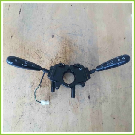 Dispositivo COMANDI DEVIOGUIDA Con Devioluci Tergicristalli  LWIS Usato Daewoo 96314332