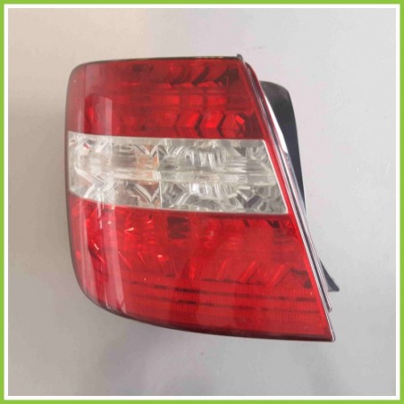 Dispositivo FANALE Posteriore Sinistro (SX) FIAT Stilo (2003) 46758988SX Usato