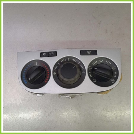 Comandi Climatizzatore MANDO OPEL Corsa (S07) 1.0 Benzina (2006) 13261833 5E0943100 Usato