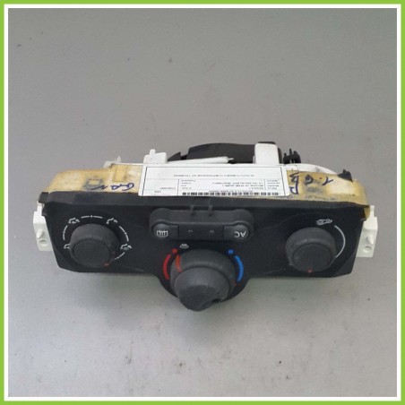 Comandi Climatizzatore - RENAULT Megane 2A Serie 1.6 Benzina (2006) 69420003 7701064234 Usato