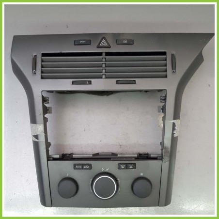Comandi Climatizzatore GM OPEL Astra (A04) 1.7 Diesel (2004) 331985437 13308180 Usato