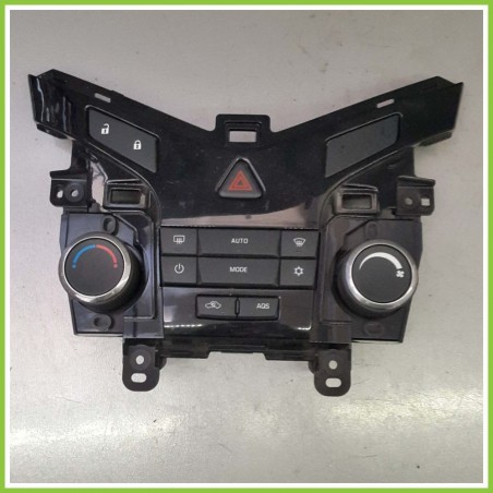 Comandi Climatizzatore DAEWOO CHEVROLET (DAEWOO) Cruze (J300) 2.0 Diesel (2009) 3827208 93400023 Usato