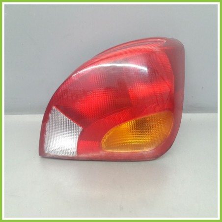 Fanale Fanalino Posteriore Destro DX SWF 96FG13N004AB FORD FIESTA DX 5028376 Usato