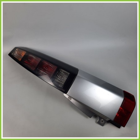 Fanale Fanalino Posteriore Destro DX VALEO OPEL MERIVA X03 8916840 Originale Usato
