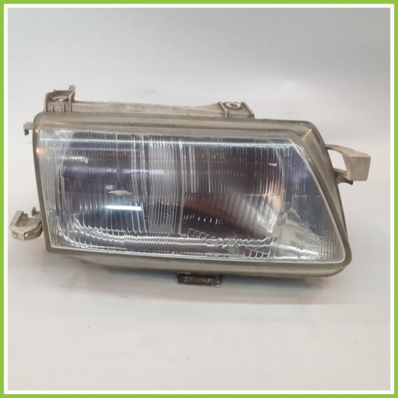 Faro Fanale Proiettore Anteriore Destro DX VALEO OPEL ASTRA T92 90511102 Originale Usato