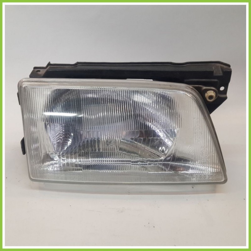 Faro Fanale Proiettore Anteriore Destro DX CARELLO 03754748 OPEL KADDET E Originale Usato