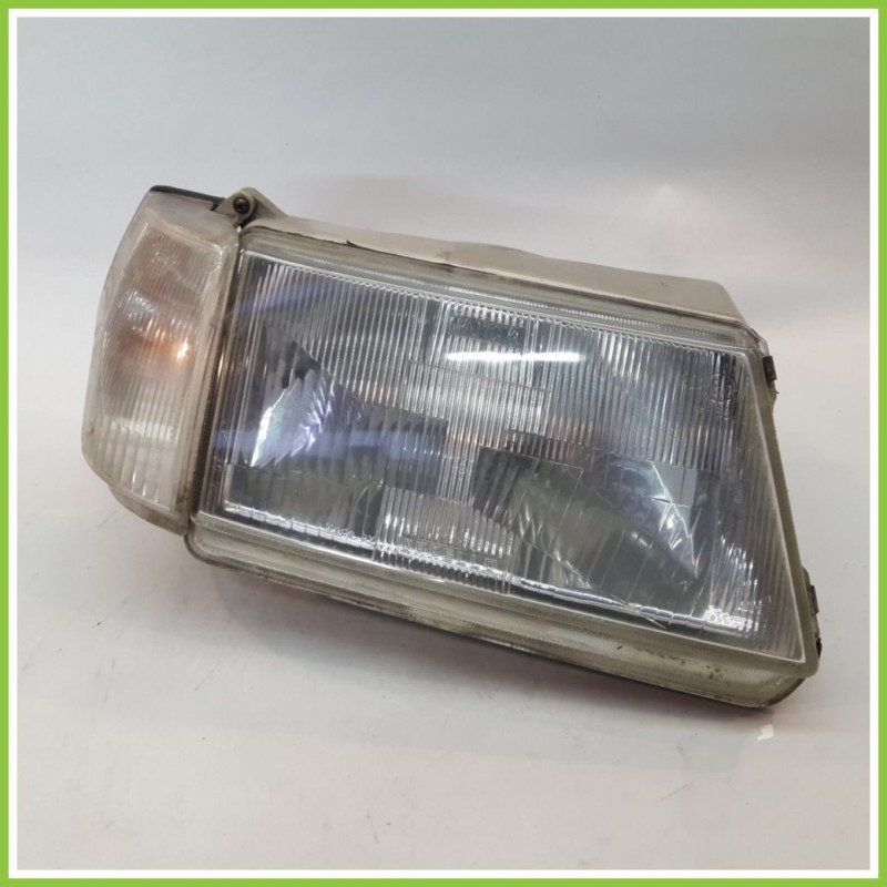 Faro Fanale Proiettore Anteriore Destro DX CARELLO 35620748 LANCIA Originale Usato