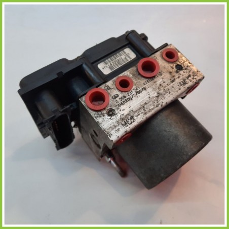 Centralina ABS Modulo Pompa BOSCH 0265800319 47660-AX600 NISSAN MICRA K12E Originale Usato