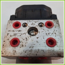 Centralina ABS Modulo Pompa BOSCH 0273004636 0265210904 TOYOTA YARIS FRP Originale Usato