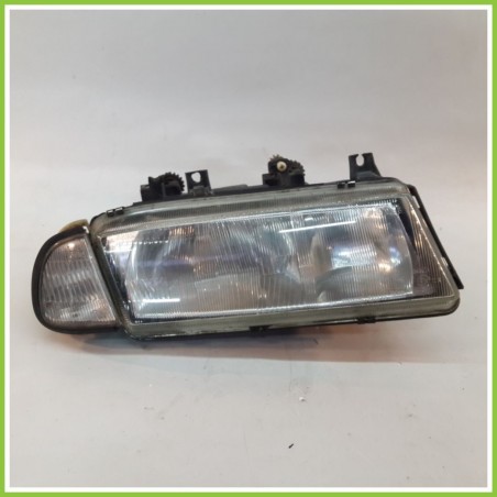 Faro Fanale Proiettore Anteriore Destro DX VALEO 88200433D LANCIA DELTA 7791391 Originale Usato