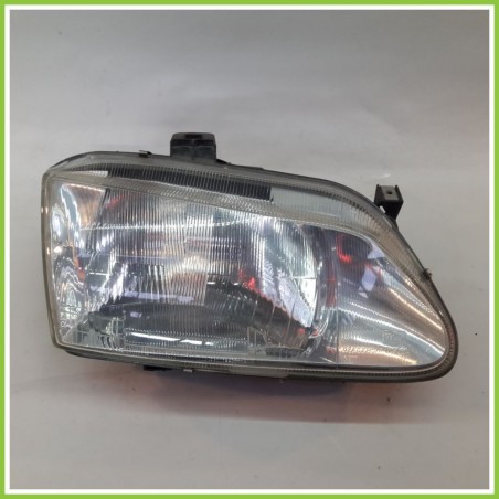 Faro Fanale Proiettore Anteriore Destro DX VALEO RENAULT SCENIC 7701047600 Usato