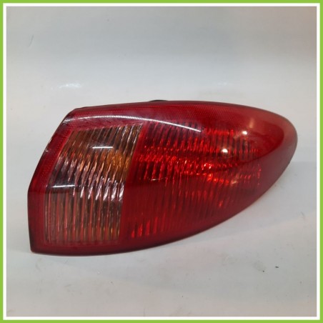 Fanale Fanalino Posteriore Destro DX OLSA 03.323.01.0 ALFA ROMEO 147 W8 46556347 Originale Usato