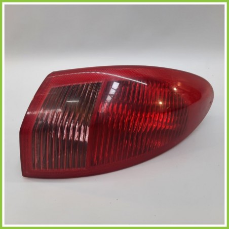 Fanale Fanalino Posteriore Destro DX OLSA 03.323.01 ALFA ROMEO 147 W8 46556347 Usato
