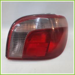 Fanale Fanalino Posteriore Destra DX KOITO 52-004 TOYOTA YARIS JPP 8155052130 Usato