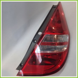 Fanale Fanalino Posteriore Destra DX HYUNDAI i30 92402-2R0 Usato