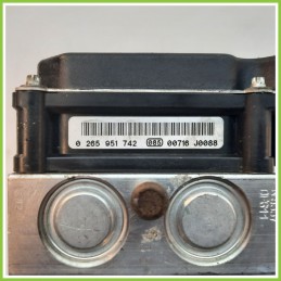 Centralina ABS Modulo Pompa BOSCH 0265951742 0265230886 FIAT 500 3P Originale Usato