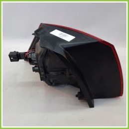 Fanale Fanalino Posteriore Destro DX VALEO 90052060A VOLKSWAGEN GOLF 5G0945096P Usato