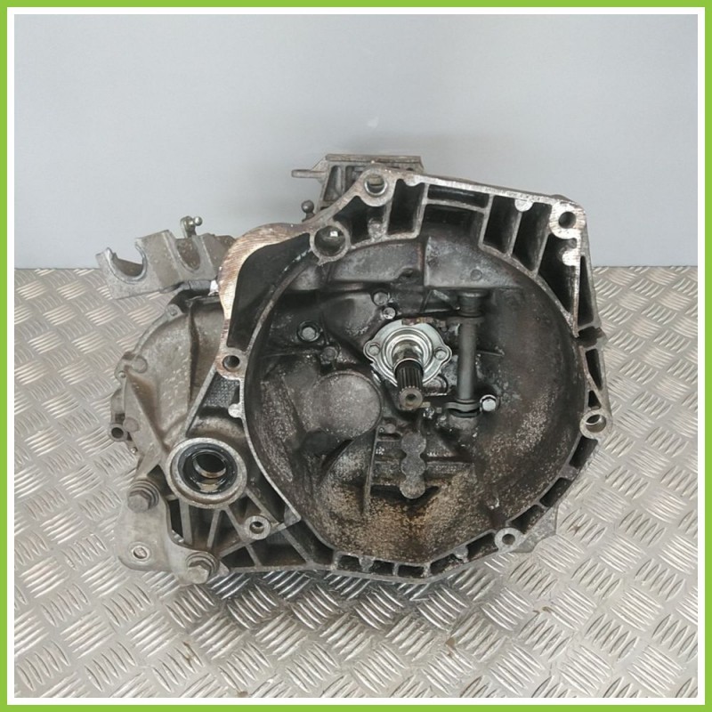 Cambio Manuale FIAT GRANDE PUNTO 4C 1.3 MJT 199A2000 Originale Usato