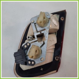 Fanale Fanalino Posteriore Sinistro SX HELLA MERCEDES-BENZ CLK C/A208 A2088200564 Usato