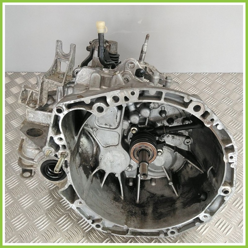 Cambio Manuale RENAULT SCENIC 2a Serie 1.9 dCi F9QD8 Originale Usato