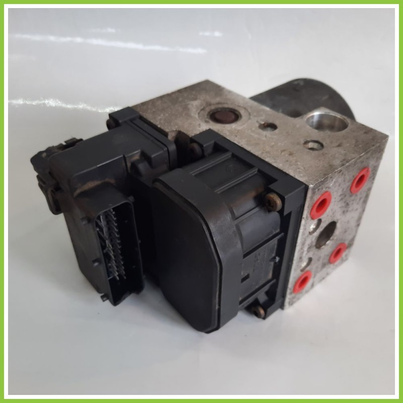 Centralina ABS Modulo Pompa BOSCH 0273004636 0265216904 TOYOTA YARIS FRP Originale Usato