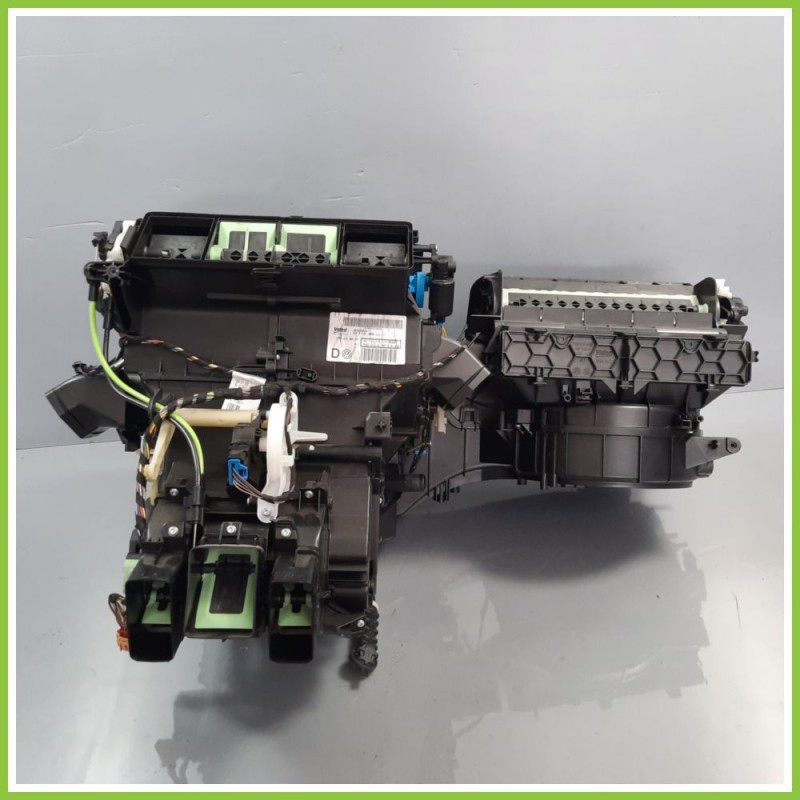 Scatola Evaporatore Ventilatore Climatizzatore VALEO 0T86905A VOLKSWAGEN TIGUAN AD1 2.0 TDI 5QH816005B 2016