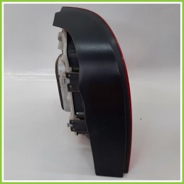 Fanale Fanalino Posteriore Destro DX YORKA 62409 VOLKSWAGEN POLO 9N 6Q6945096G Usato