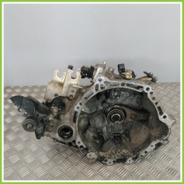 Cambio Manuale TOYOTA YARIS JPP 1.4 1NDTV Originale Usato