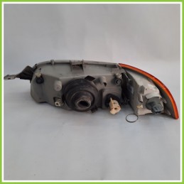 Faro Fanale Proiettore Anteriore Destro DX HELLA FIAT PUNTO 1a Serie 46402649 Usato