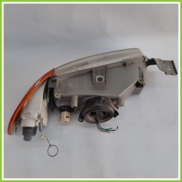 Faro Fanale Proiettore Anteriore Sinistro SX HELLA FIAT PUNTO 1a Serie 46402650 Usato