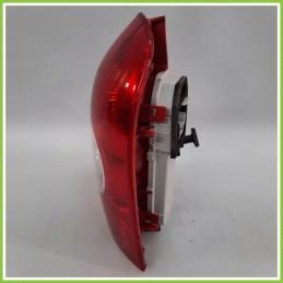 Fanale Fanalino Posteriore Destro DX VALEO X65PH2REN RENAULT CLIO 2a Serie 8200071414 Usato