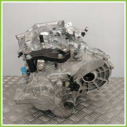 Cambio Manuale NISSAN QASHQAI J10E/JJ10E 2.0 dCi M9R Originale Usato