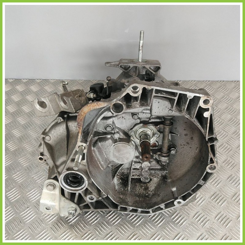 Cambio Manuale LANCIA YPSILON TE 199A2000 Originale Usato
