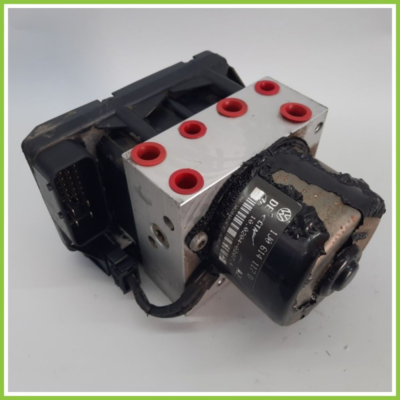 Centralina ABS Modulo Pompa ATE 10.0949-0331.3 10.0204-0207.4 SEAT LEON 1M Originale Usato