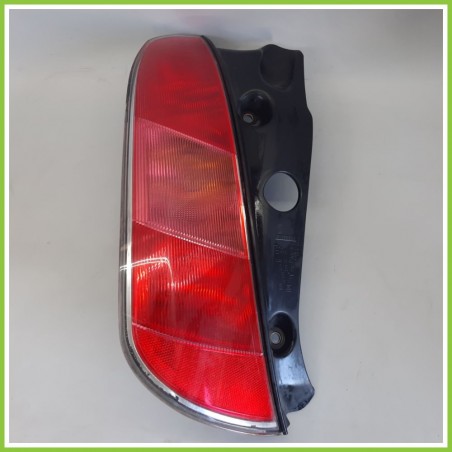 Fanale Fanalino Posteriore Sinistro SX OLSA 03.341.00 LANCIA YPSILON TE 51753385 Usato