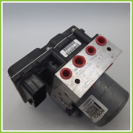 Centralina ABS Modulo Pompa BOSCH 0265951709 0265251814 FIAT GRANDE PUNTO 4C Originale Usato