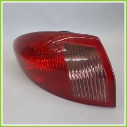Fanale Fanalino Posteriore Sinistro SX OLSA 03.322.01.0 ALFA ROMEO 147 W8 46556349 Usato