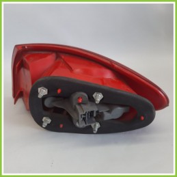 Fanale Fanalino Posteriore Sinistro SX OLSA 03.322.01.0 ALFA ROMEO 147 W8 46556349 Usato