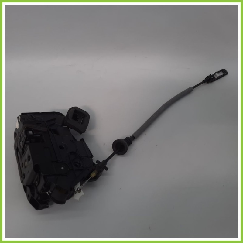 Serratura Posteriore Sinistro SX (Lato Guida) VOLKSWAGEN GOLF 1.6 5K4839015Q 2012 2017 VALEO 5K4839015Q