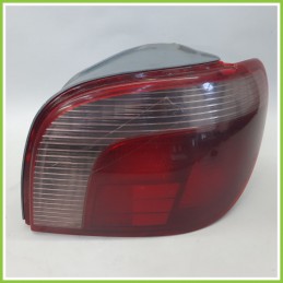 Fanale Fanalino Posteriore Destro DX KOITO 52-004 TOYOTA YARIS JPP 81550-52130 Usato