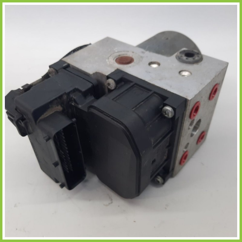 Centralina ABS Modulo Pompa BOSCH 0273005636 0265216904 TOYOTA YARIS JPP Originale Usato
