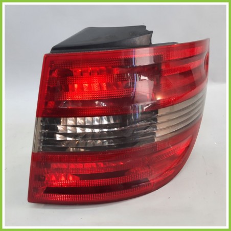Fanale Fanalino Posteriore Destro DX SCINTEX 2752 MERCEDES-BENZ Classe B T245 A1698202664 Usato