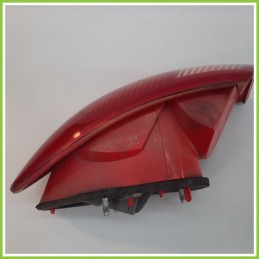 Fanale Fanalino Posteriore Destro DX OLSA 03.323.01.0 ALFA ROMEO 147 W8 46556347 Usato