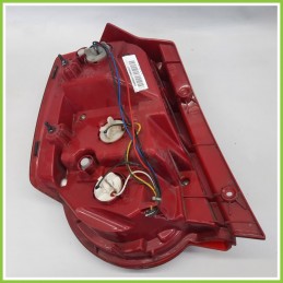 Fanale Fanalino Posteriore Destro DX CHEVROLET (DAEWOO) AVEO T250 95952067 Usato