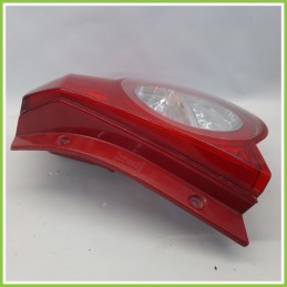 Fanale Fanalino Posteriore Destro DX CHEVROLET (DAEWOO) AVEO T250 95952067 Usato