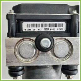 Centralina ABS Modulo Pompa BOSCH 0265951832 0265231997 FIAT PUNTO EVO 3J Originale Usato