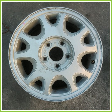 Cerchio in Lega KIA Picanto 15 pollici 15" 6.0J 5x114.3 ET 50 originale usato al pz