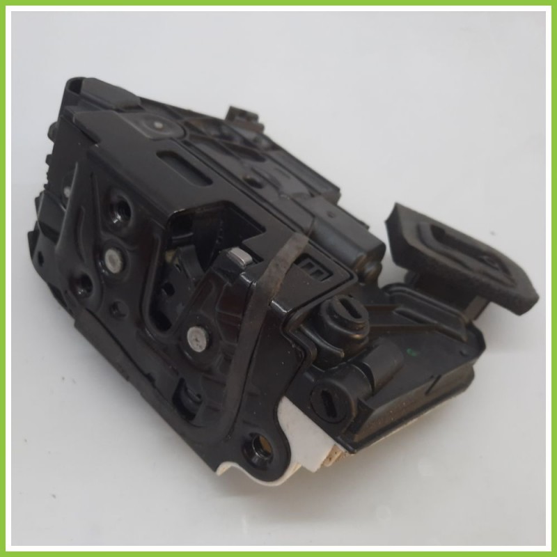 Serratura Posteriore Destro DX VOLKSWAGEN GOLF 1.6 5K4839016Q 2012 2017