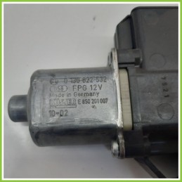 Alzacristalli Alzavetro Elettrico Posteriore Sinistro SX VOLKSWAGEN POLO 6R 5 Porte 6R0959811F 2009 2012 BOSCH 0130822532