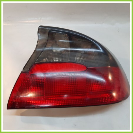 Fanale Fanalino Posteriore Destro DX VALEO OPEL TIGRA S93 90510530 Usato